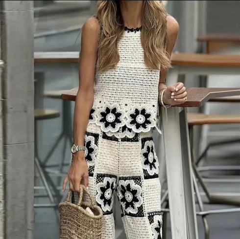 Women Floral Pattern Crochet Co-Ord Sets